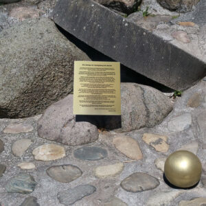 Schilderdruck Zwergenbrunnen Aerzen (1)